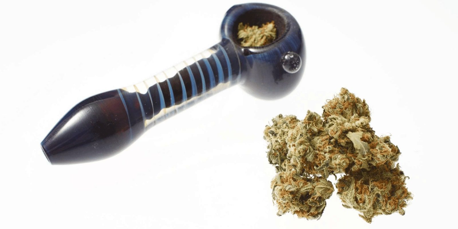 Marijuana Pipes – How to Smoke From and Use a Weed Pipe 